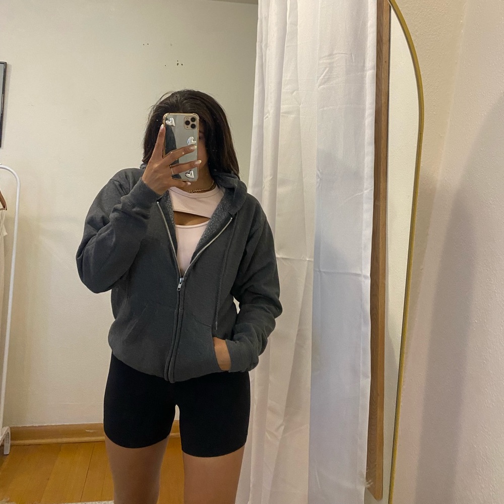2/$15 bundle Grey zip up